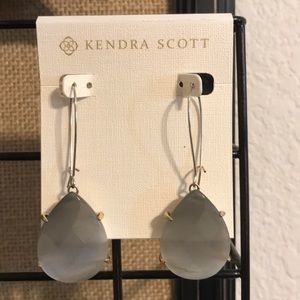 Kendra Scott retired Allison earrings